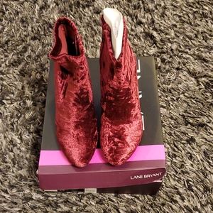 Burgundy Boots NWT